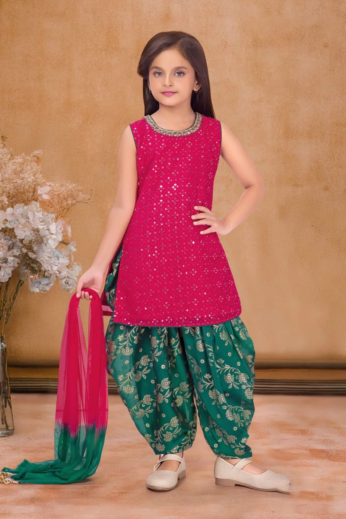 Girls Patiala Suit Set